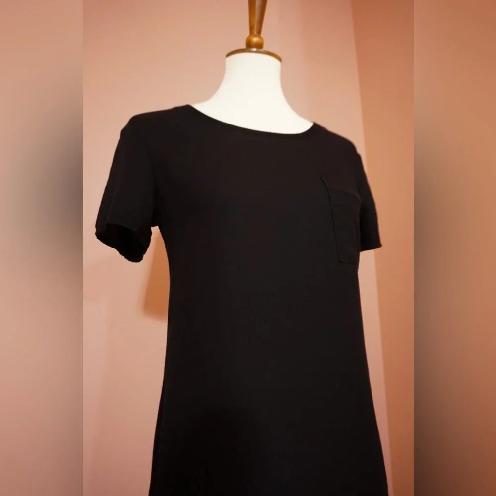 EUC Splendid Scoop Neck SS T-Shirt Dress in Black - Size XS - Picture 3 of 3